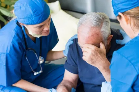 Həkim insultun əsas əlamətlərini - AÇIQLADI