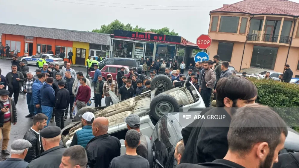 Azərbaycanda AĞIR QƏZA: Ölənlər və yaralananlar var - FOTO
