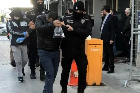 Bu ailə hər kəsi - ŞOKA SALDI