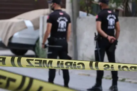 Keçmiş arvadını öldürdü..