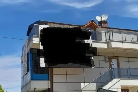 Bu pankartı görənlər - dönüb bir də baxdılar - FOTO