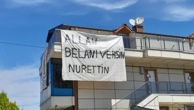 Bu pankartı görənlər - dönüb bir də baxdılar - FOTO