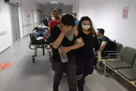 Evinə sevgilisi ilə gedən əri - ARVADI DÖYDÜRDÜ