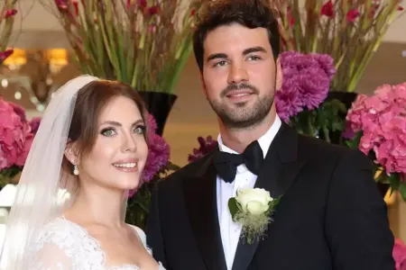 Edanın əri cinsi orqanını göstərdi, matç dayandı - VİDEO