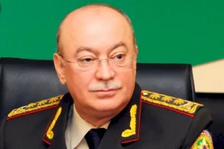 Nazir xidmət rəisini vəzifəsindən azad etdi