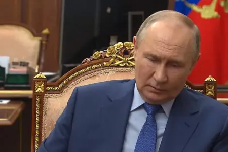 Putin Rəisinin ölümünü "böyük itki" adlandırdı