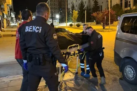 Atasını tapança ilə öldürdü..