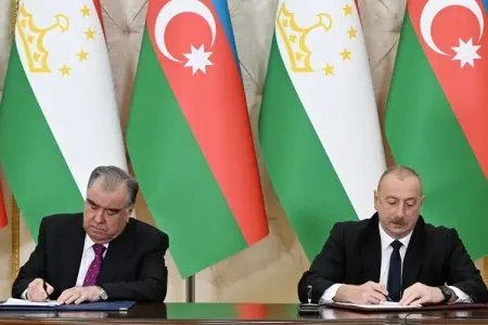 Azərbaycan-Tacikistan arasında - MÜHÜM SƏNƏDLƏR İMZALANDI