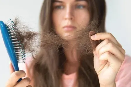 Günəş saç tökülməsinə səbəb ola bilər