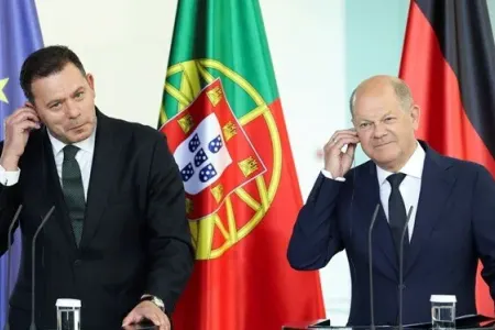 Şolzdan Fələstin açıqlaması