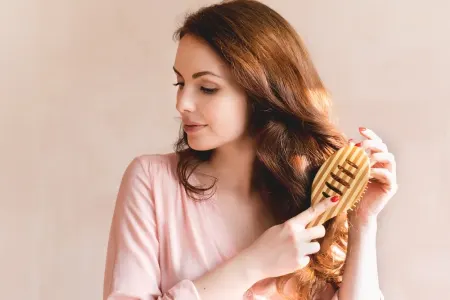 Saçlarınızı yup-yumuşaq edəcək 3 sehirli vasitə