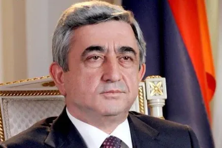 Sərkisyan xalqı müharibəyə çağırdı
