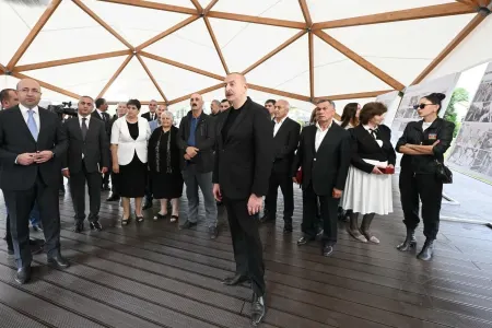 İlham Əliyev: "Ermənistan özü Xocalıda törətdiyi vəhşiliyi etiraf etməlidir"