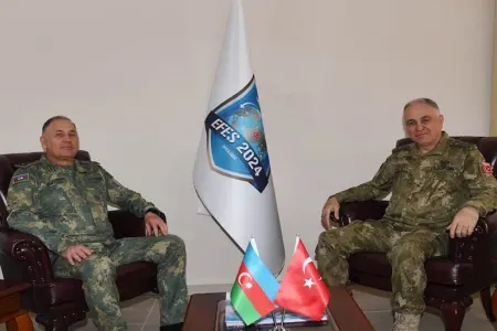 Kərim Vəliyev həmkarı ilə görüşdü