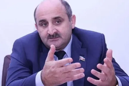 Çingiz Qənizadə: "Nankorluq və xəyanət edən məmurlar tapılıb üzə çıxarılmalıdır"
