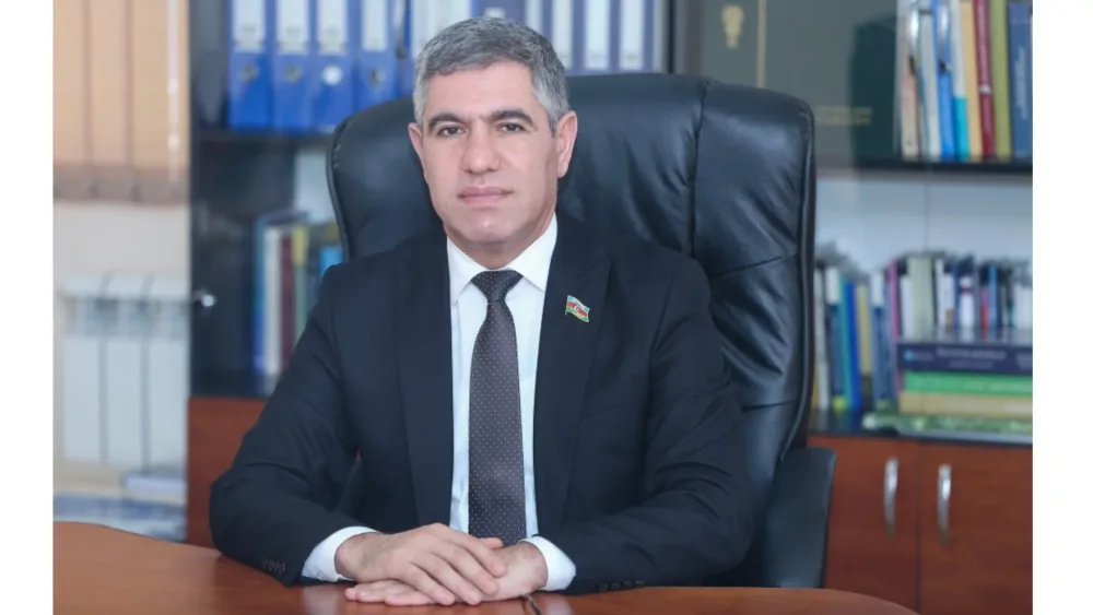 Uşaqlar üçün müavinət: - Aylıq 200 manat...