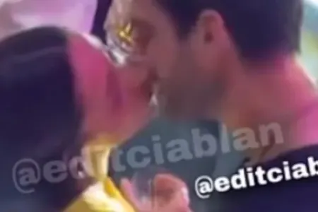 Öpüşərkən görüntüləndilər