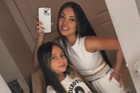 "Qızımla fəxr etmək istəmirəm"