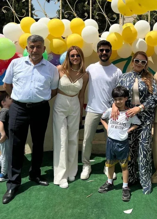 Xalq artisti həyat yoldaşı ilə belə görüntüləndi - – FOTO