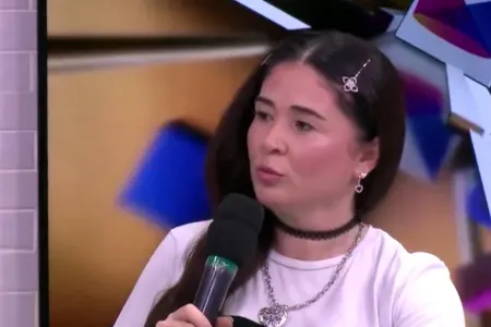 Elnarə toylara getməkdən imtina edib?