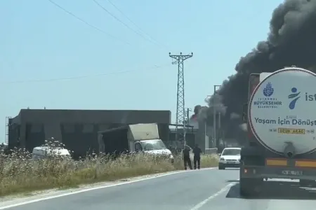 İstanbulda DƏHŞƏTLİ yanğın