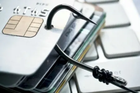 Bank kartlarından oğurluq edən 3 nəfər saxlanıldı