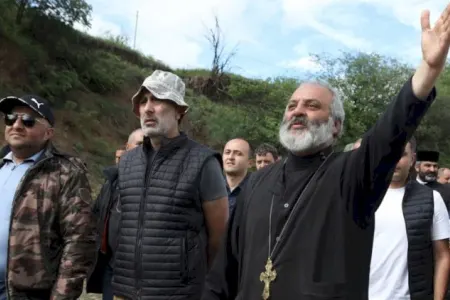 Keşiş Paşinyanın “sağ əli”ni “balqabaq” adlandırdı