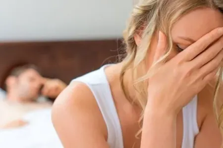 Yataqda ərlərindən narazı qalan QADINLAR: Problemin kökündə nə dayanır? - – AÇIQLAMA