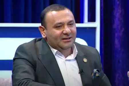 “Toylar yoxdur, güclə bir aya 500 manat qazanıram”