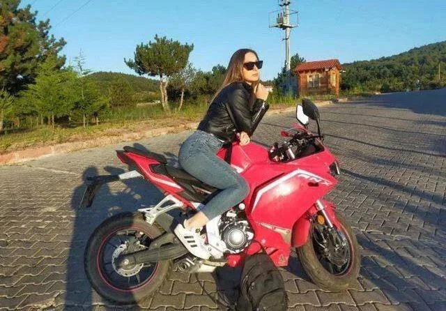 20 yaşlı qız faciəvi şəkildə öldü - FOTO