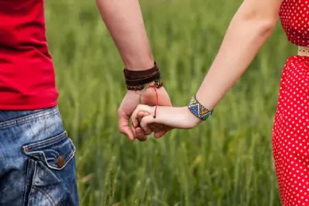 Qadın gənc oğlanla otelə getdi, gecə nəşələndi, intim görüntüləri ilə... - – Şok təfərrüat