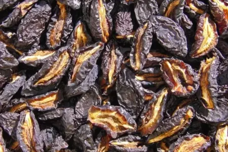 Sümük əriməsini dayandıran meyvə qurusu - – Qatıqdan 10 qat daha təsirlidir