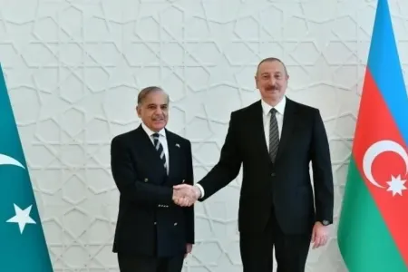 Şahbaz Şərif İlham Əliyevə məktub göndərdi