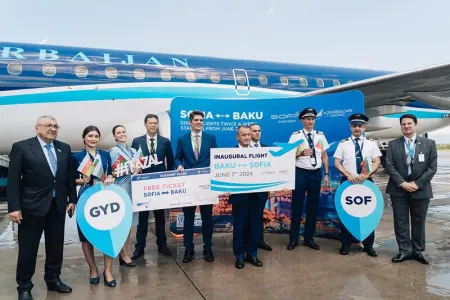 AZAL Sofiyaya ilk reysini yerinə yetirib - FOTO