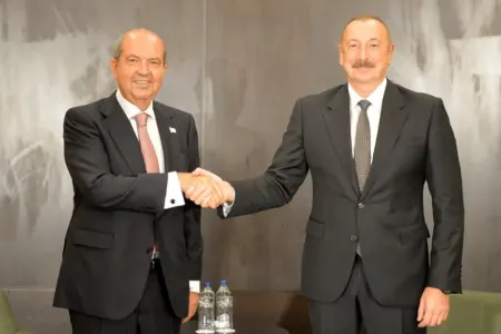 Ersin Tatar İlham Əliyevə - TƏŞƏKKÜR ETDİ
