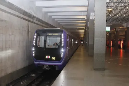 Bakı metrosunda bədbəxt hadisə