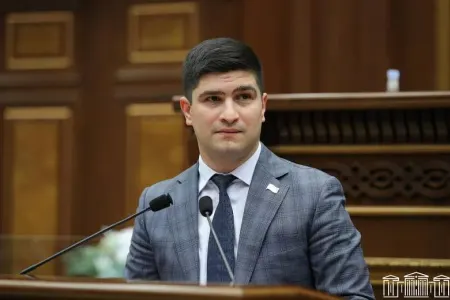 Qəhrəmanyan tarix verdi: - Ermənistanda hakimiyyət dəyişikliyi...