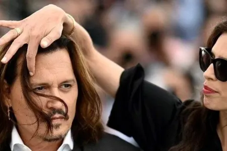 Conni Depp bu rol üçün Maykl Ceksonla üz-üzə gəlib