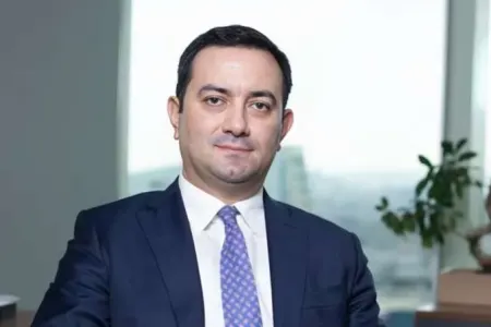 Prezidentin yüksək vəzifə verdiyi Bəhruz Bəhramov kimdir?