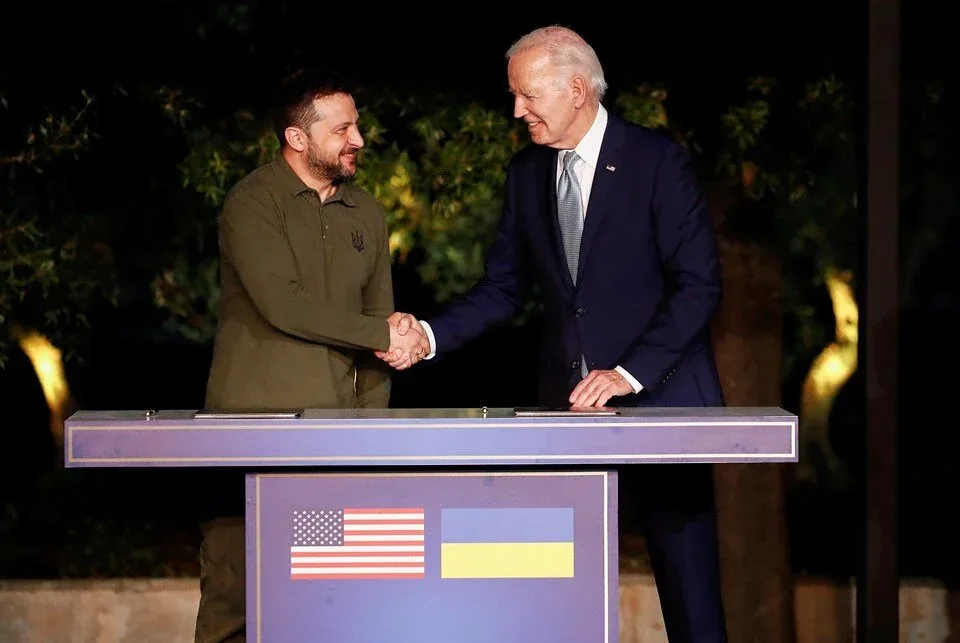ABŞ və Ukrayna təhlükəsizlik sazişi imzaladı