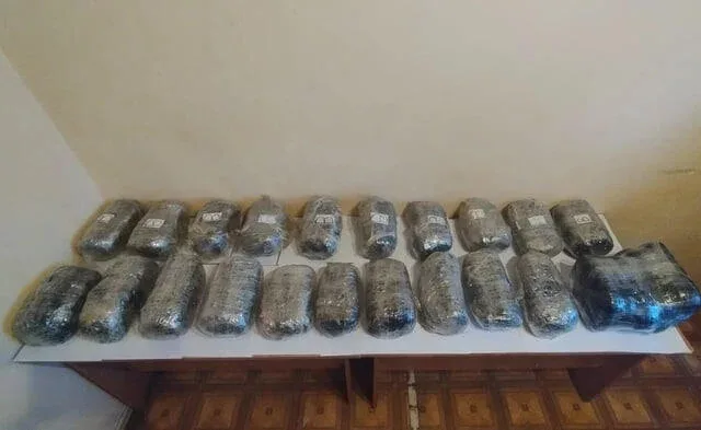 İrandan Azərbaycana 28 kq narkotik keçirmək istədilər - FOTO