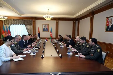 Zakir Həsənov Serbiyalı həmkarını sərgiyə dəvət etdi