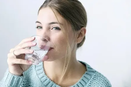 Su içməmək kökəldir - Diqqətli olun!