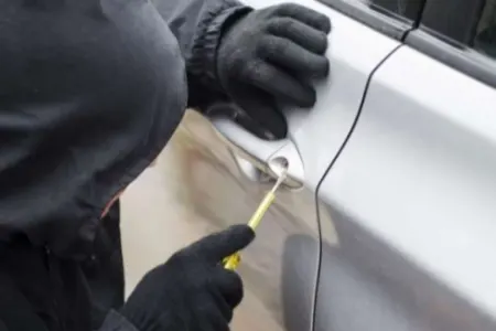 Bakıda "Hyundai" qaçırıldı