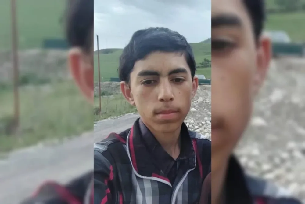 17 yaşlı oğlan itkin düşdü - FOTO