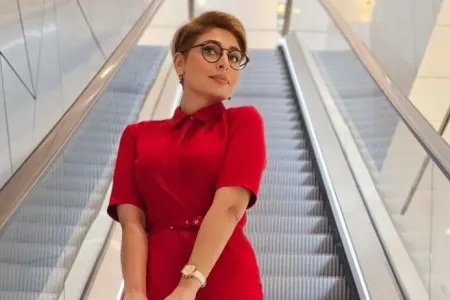 Hüsniyədən tənqidlərə cavab: - "Qara siyahı"ya atın”