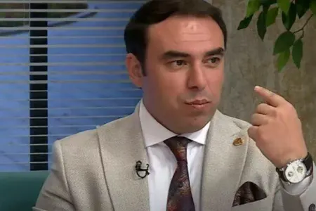 Əməkdar artist saçının qurbanı oldu: dərmandan şoka düşdü