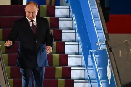 Putin Vyetnamdadır