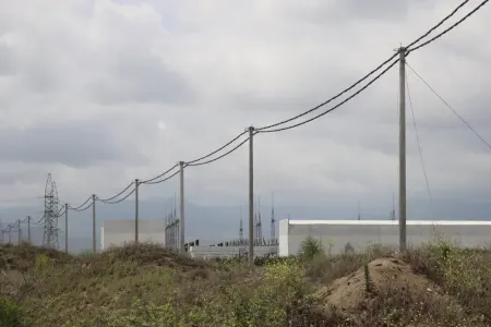 “Azərişıq” ASC Ağdamda yenidənqurma işlərini davam etdirir