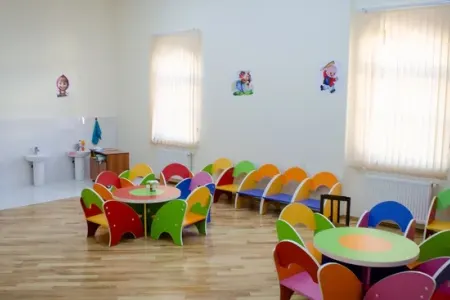 Uşaq bağçasında 105 min manatlıq - YEYİNTİ